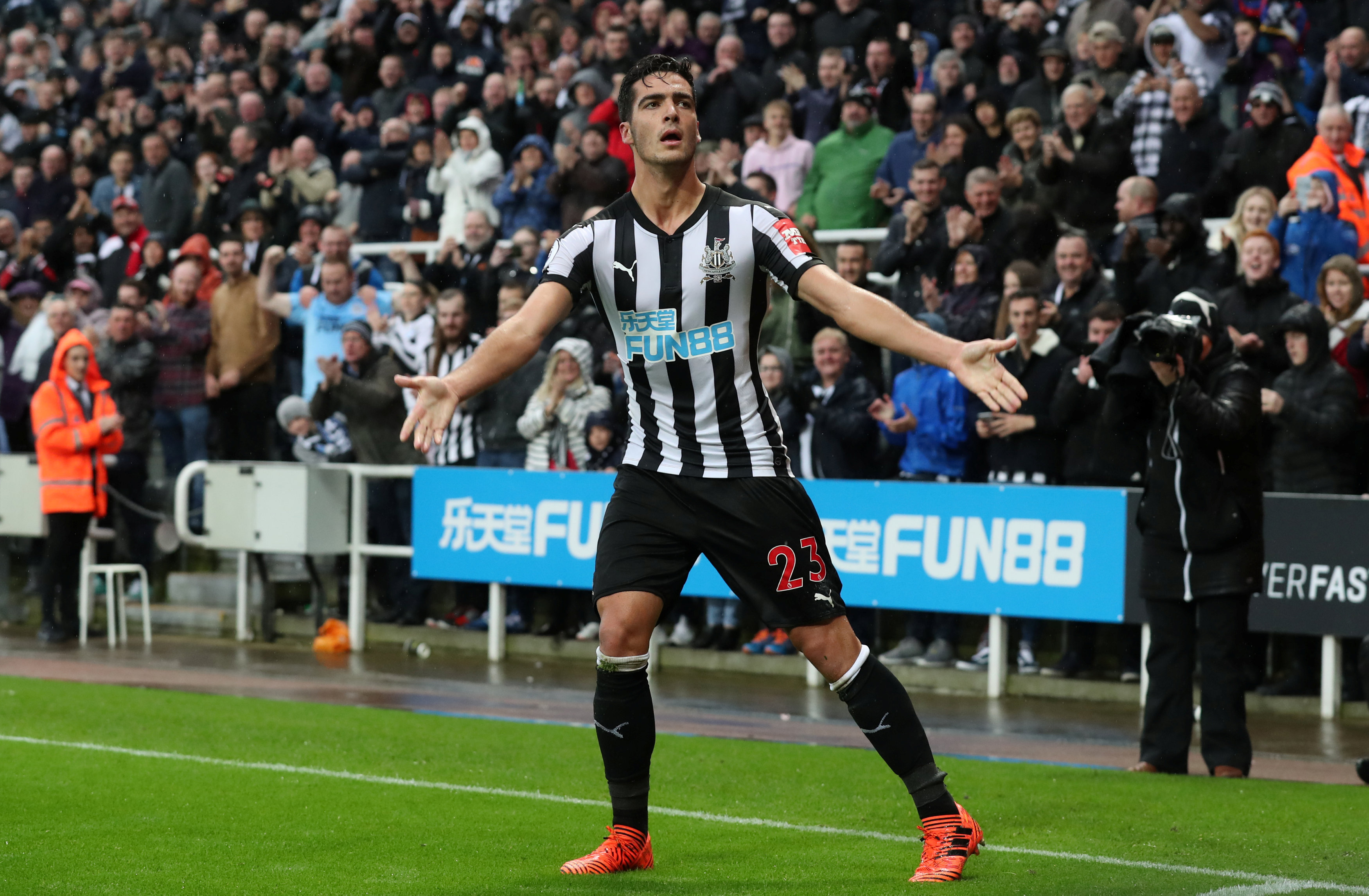 Football: Late Merino header gives Newcastle win over Palace