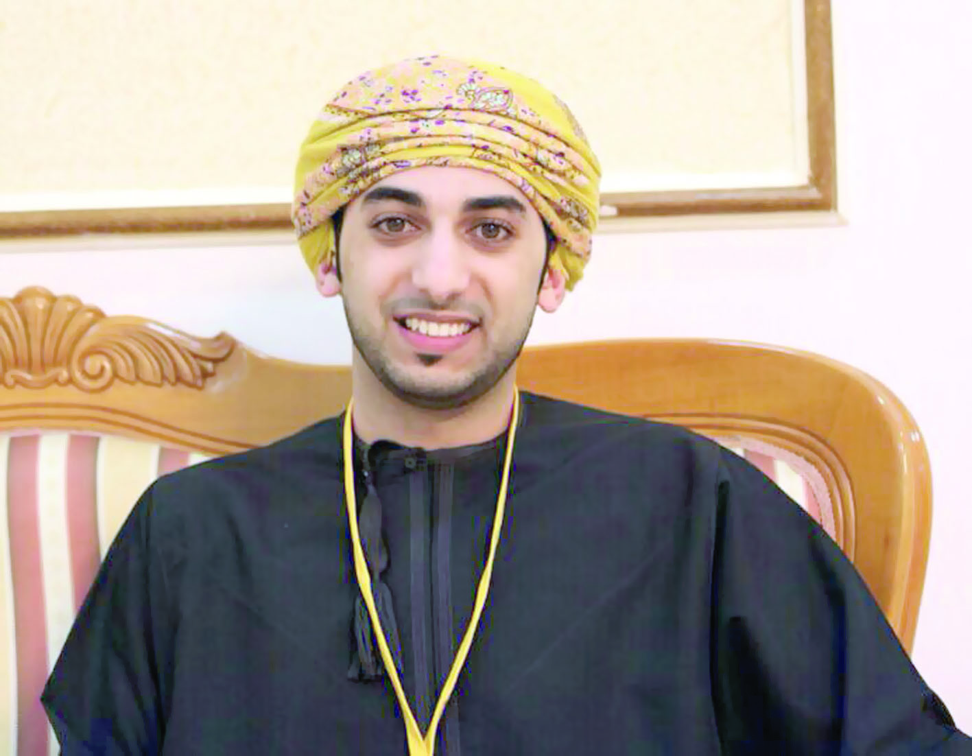 فهر بن فاتك آل سعيد يرعى قرعة كأس جلالته للهوكي