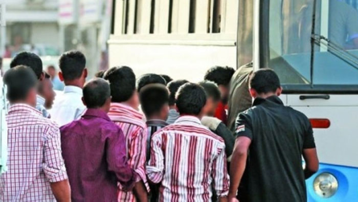 As police arrest hundreds in Oman, labour law violations set for 2017 drop