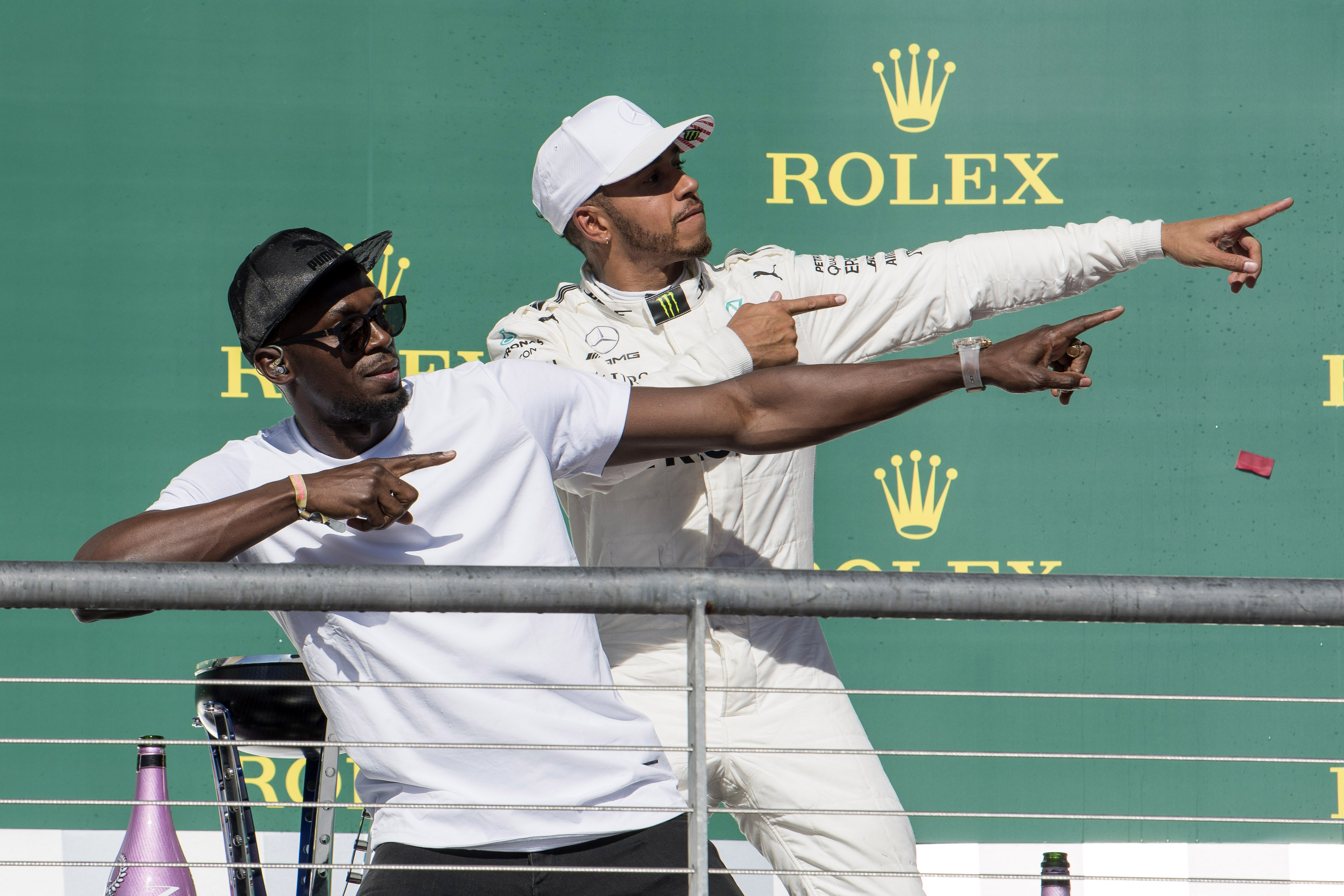 F1: Lewis Hamilton on song as the fat lady stirs