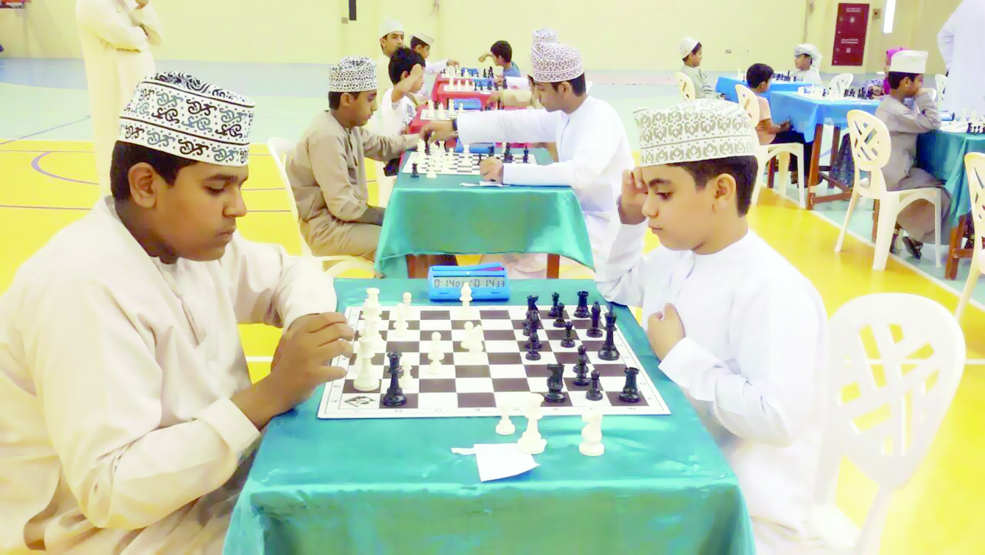 منافسات قوية تسجلها تصفيات المجموعات في بطولة الشطرنج