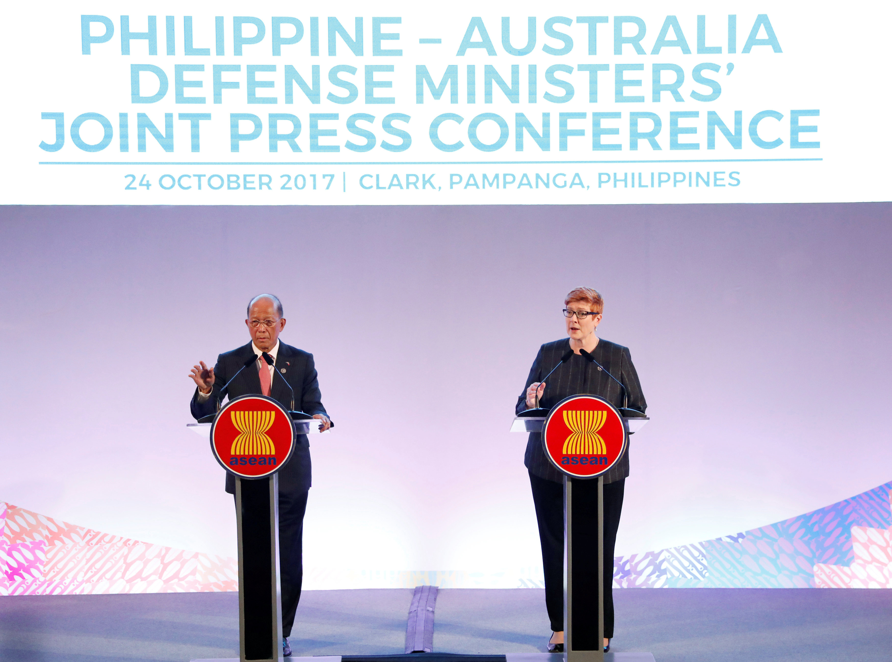 Australia expands security support to Philippines to combat militants