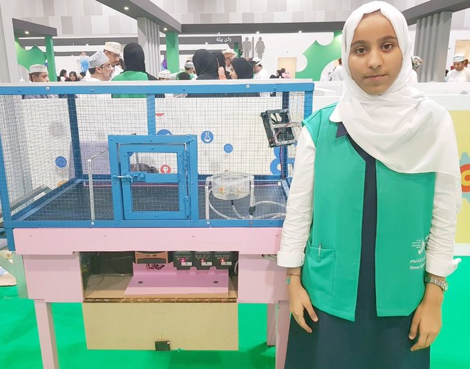 الطالبة شهلاء الفرعية تبتكر "القفص الذكي" بالطاقة الشمسية للطيور