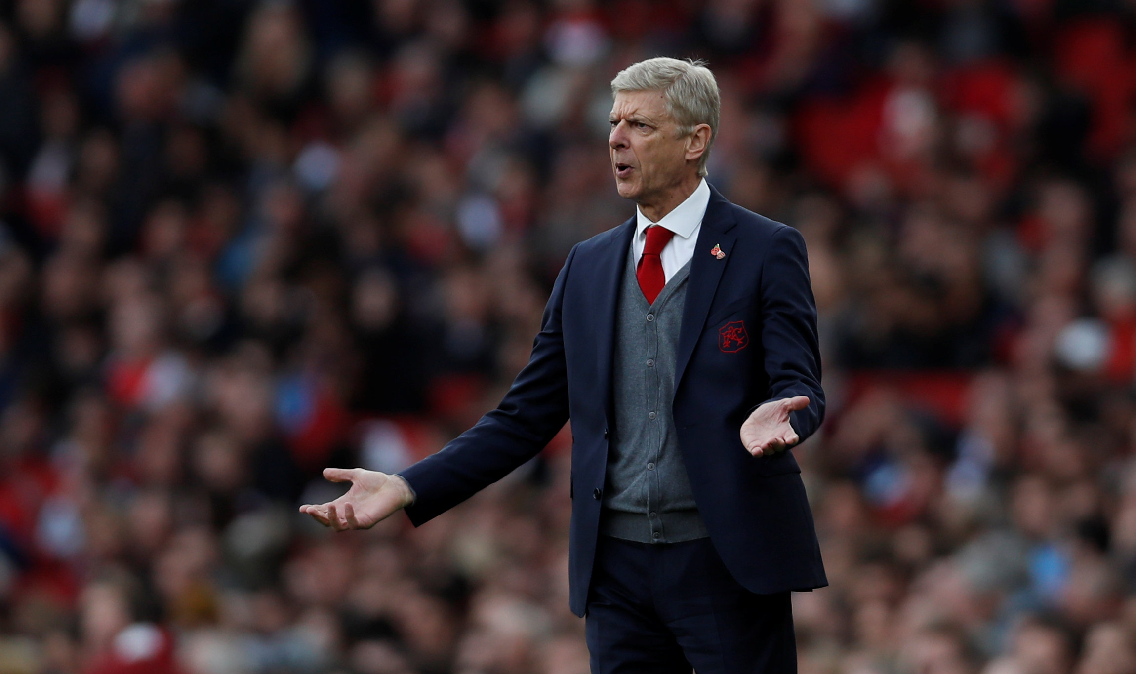 Football: No worries about playing Sanchez against City, says Wenger