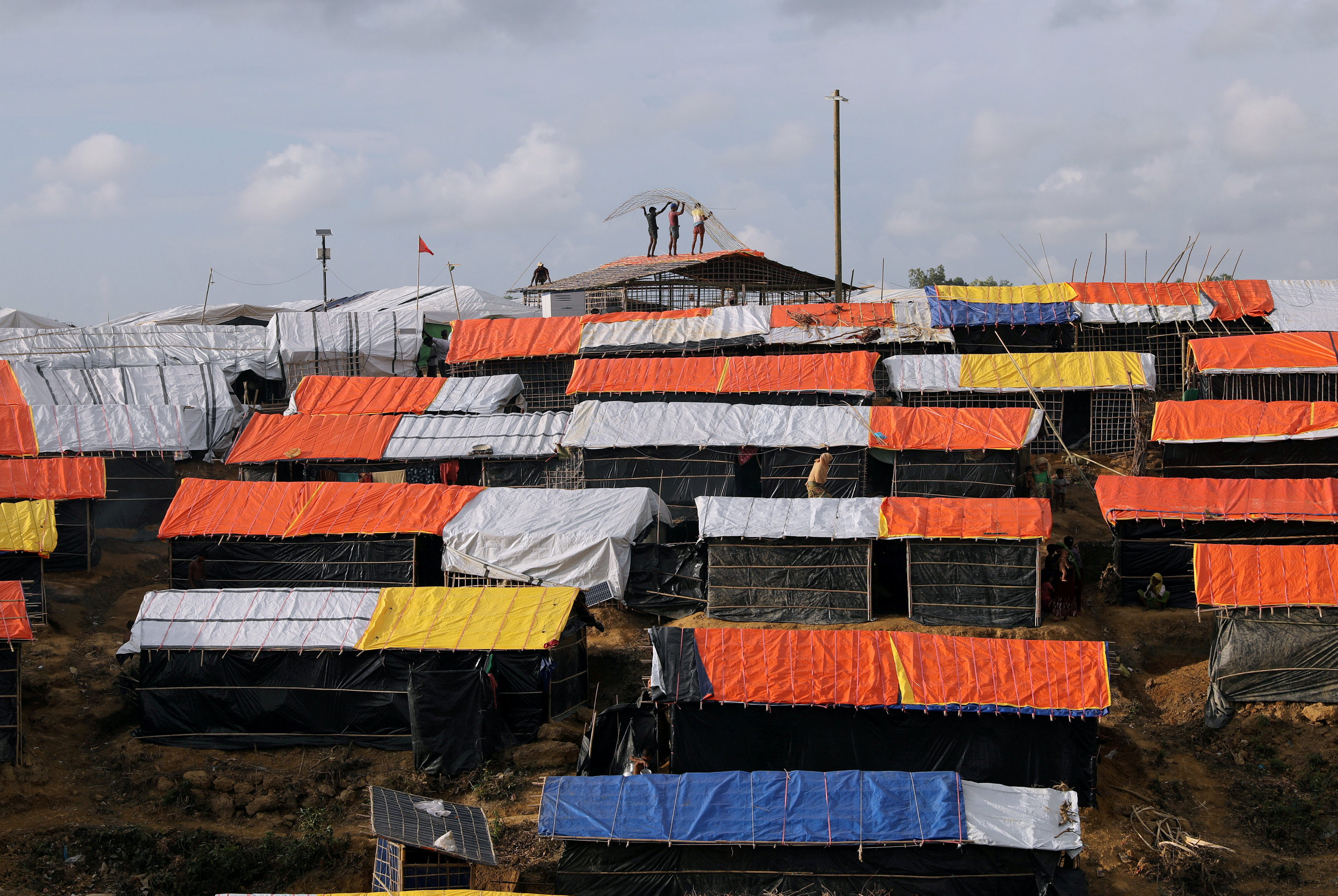 Humanitarian organisations seek $434 million to help Rohingya refugees
