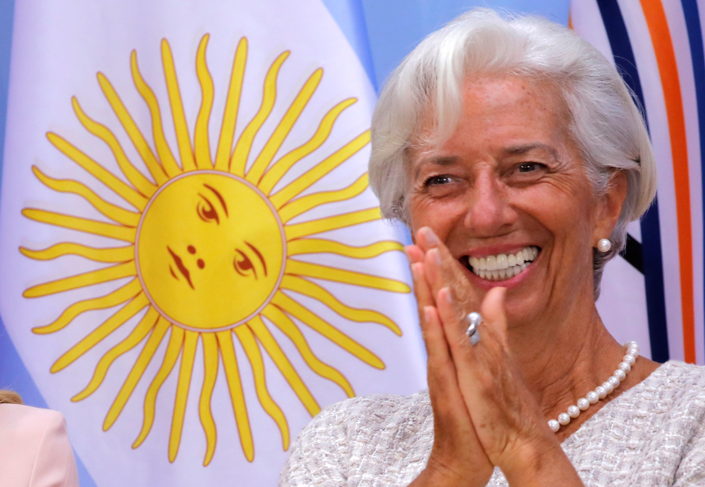 IMF chief asks world to seize opportunity of global recovery