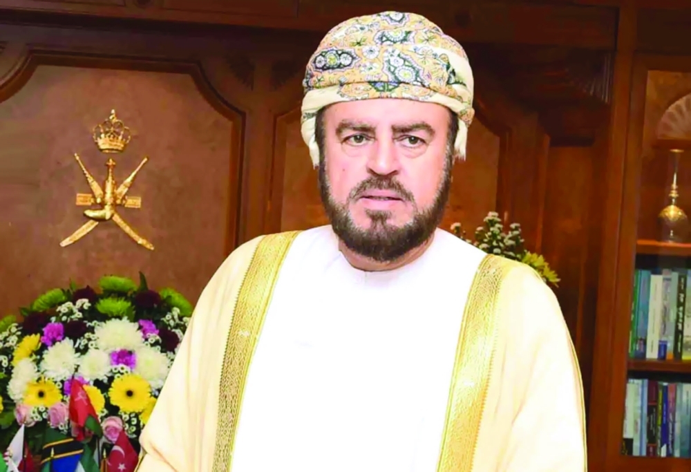 سلطان بروناي يستقبل السيد أسعد بن طارق آل سعيد