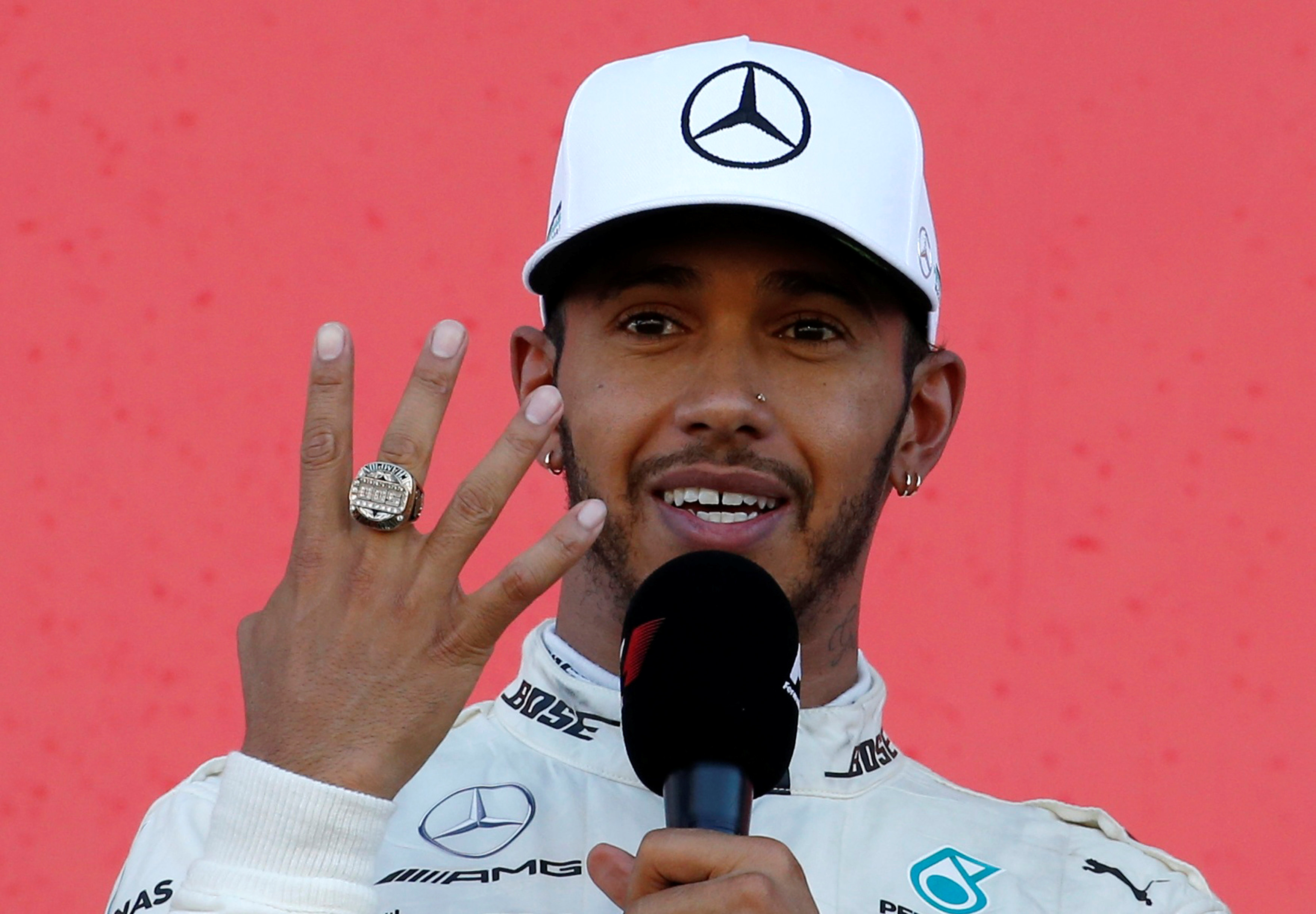 F1: Hamilton on verge of fourth Formula One title after winning Japanese GP