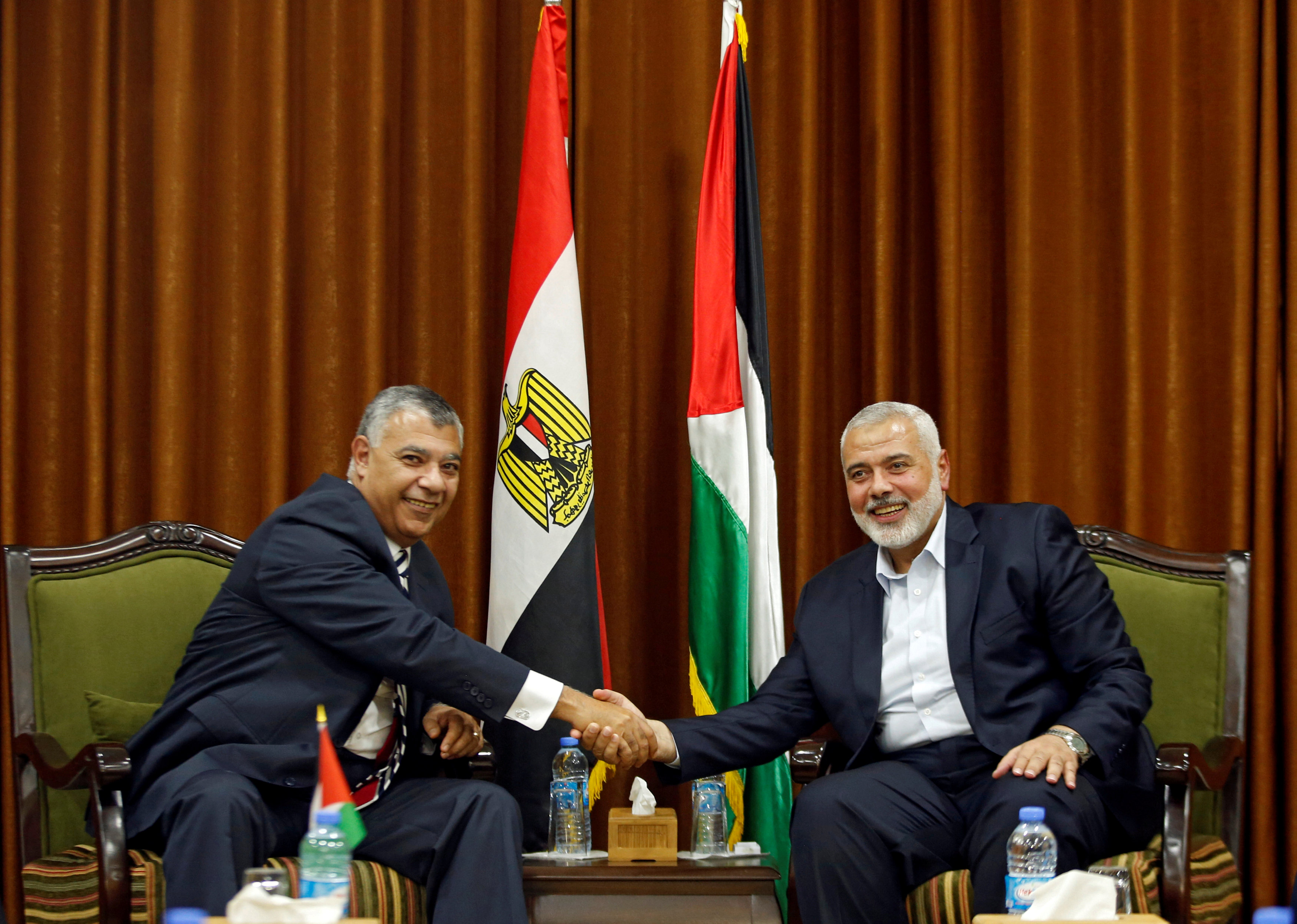 Fatah, Hamas to discuss security in Gaza under unity deal