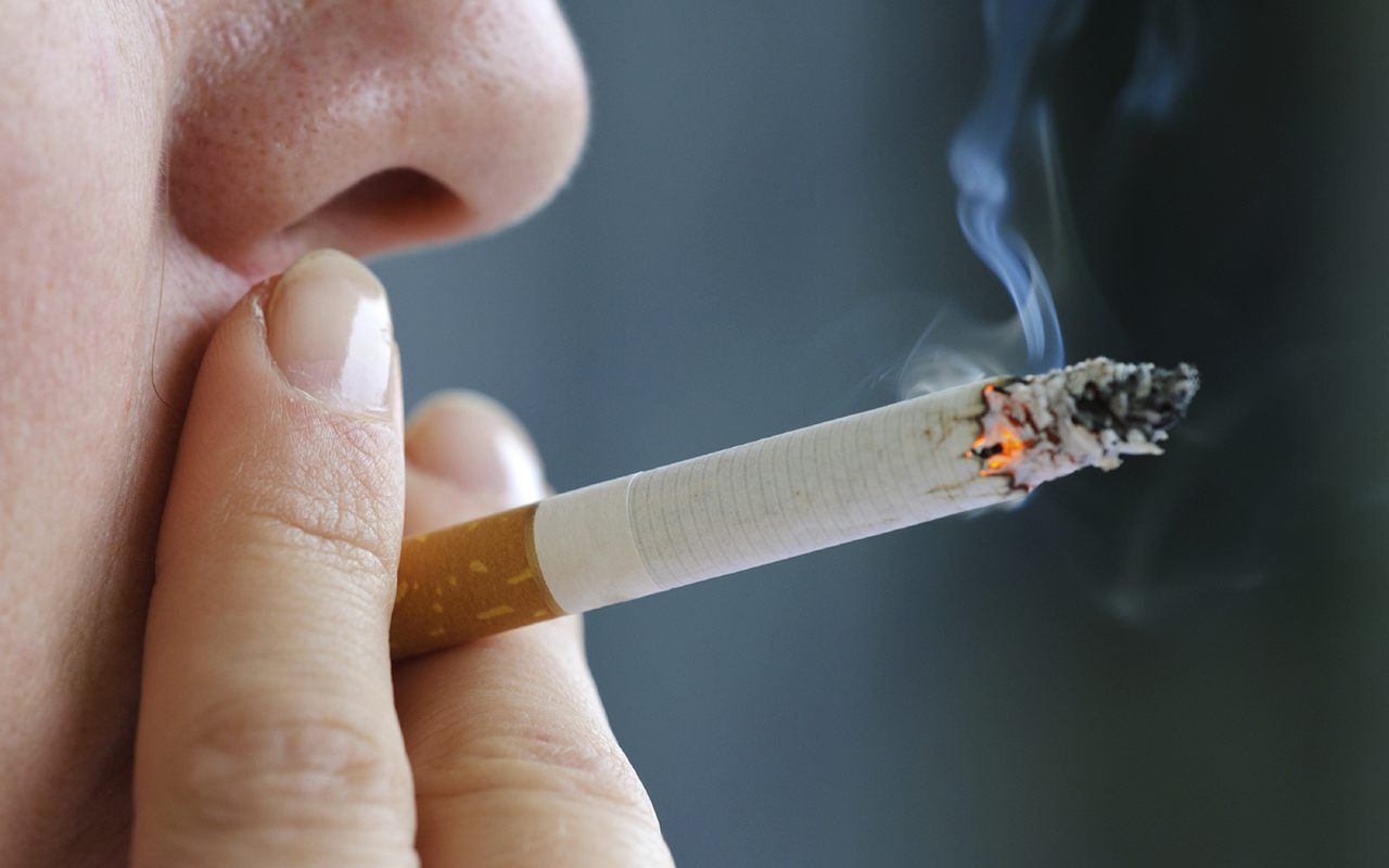 التدخين يدمر الأمعاء ويسبب مرض كرون