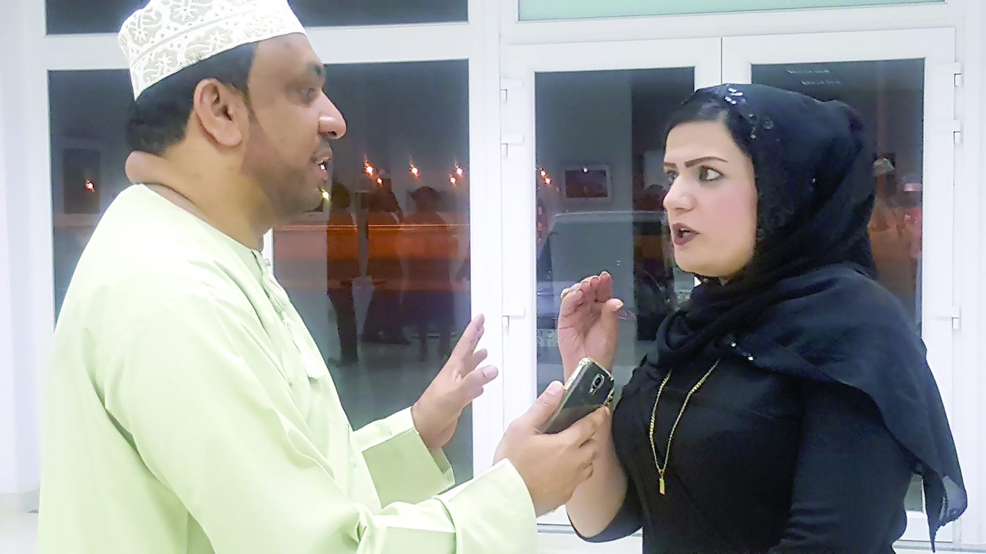 في معرض "عُمان في عيون السفراء 4".. الصورة رسالة محبة وسلام بين الشعوب
