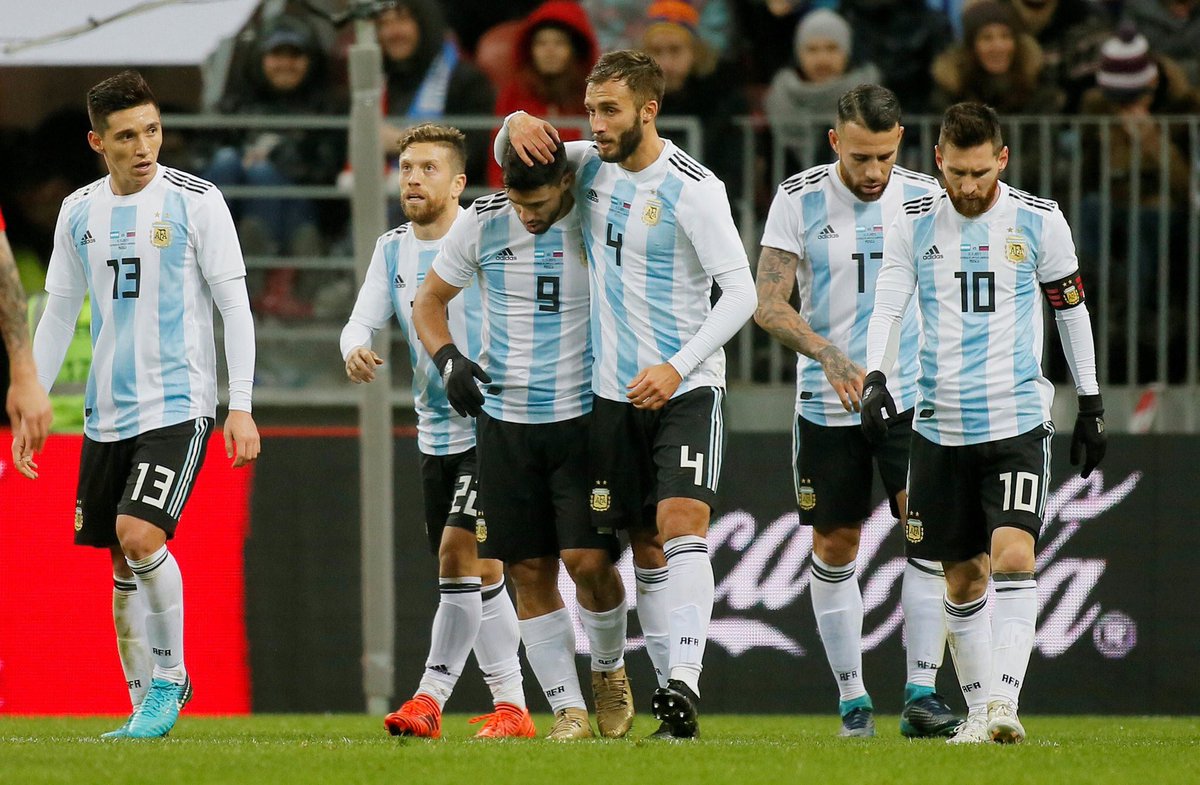 أجويرو يقود الأرجنتين للفوز على روسيا وديا
