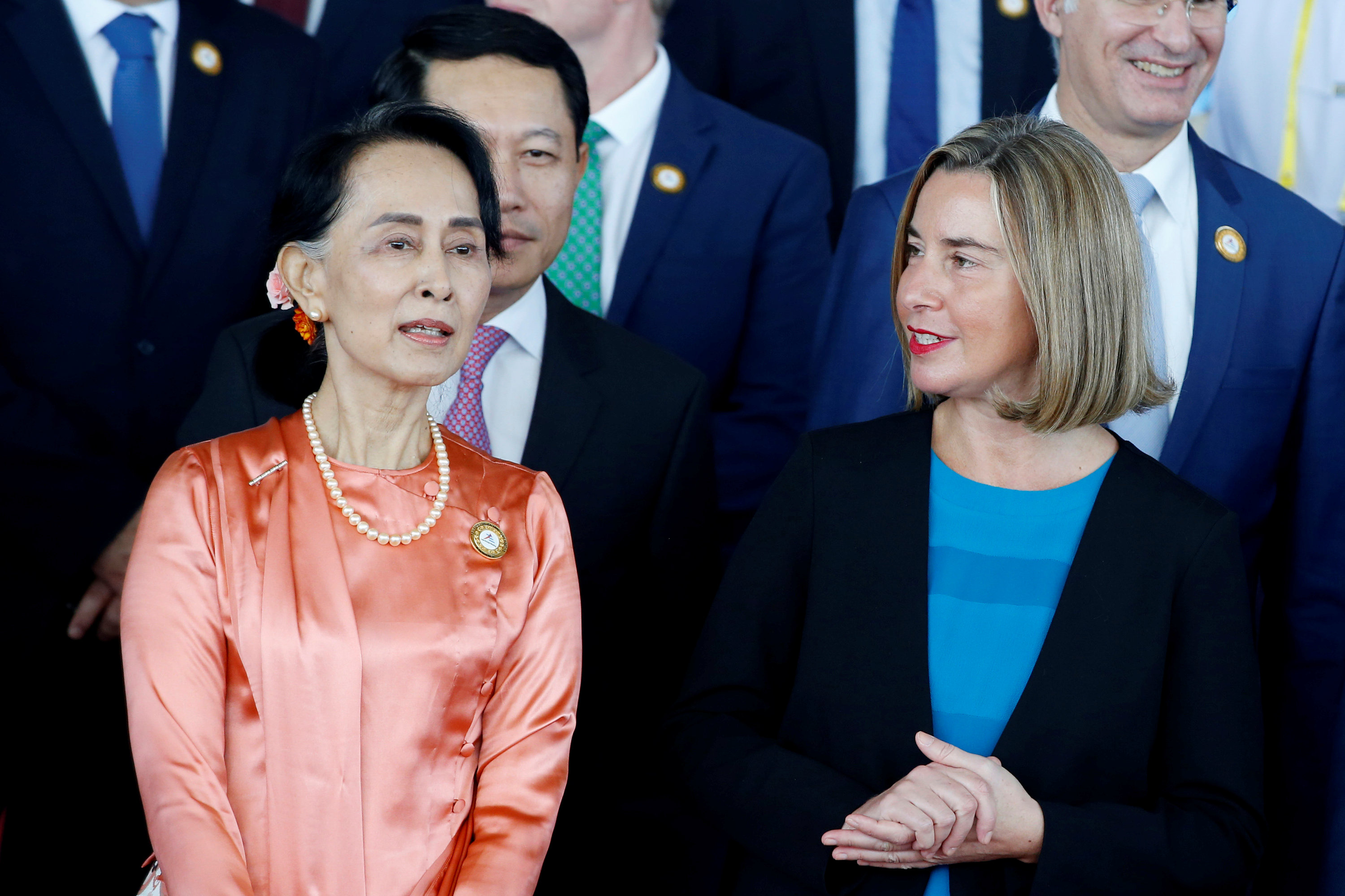 China draws three-stage path for Myanmar, Bangladesh to resolve Rohingya crisis
