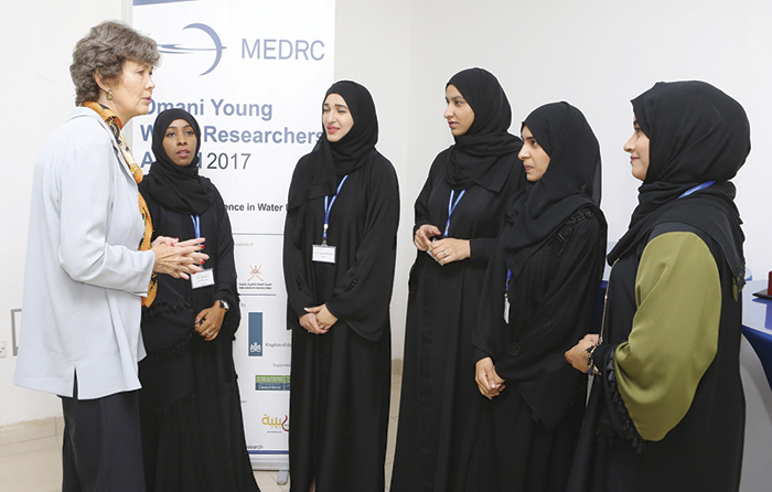 OmanPride: Manal Al Balushi wins Omani Young Water Researcher Award 2017