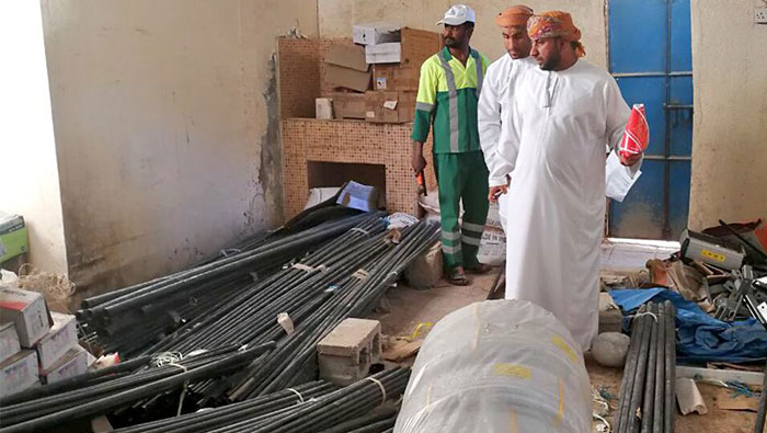 Expats arrested in Oman for smuggling building material