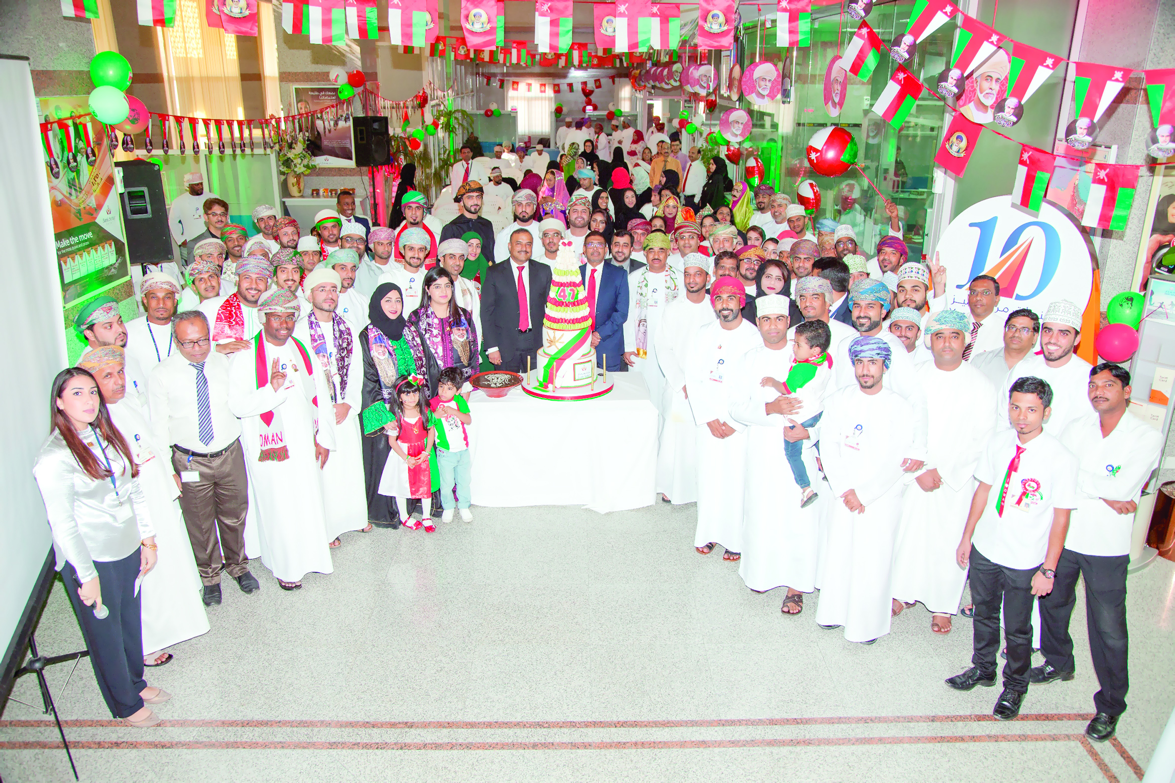 «بنك صحار» يحتفل بالعيد الوطني