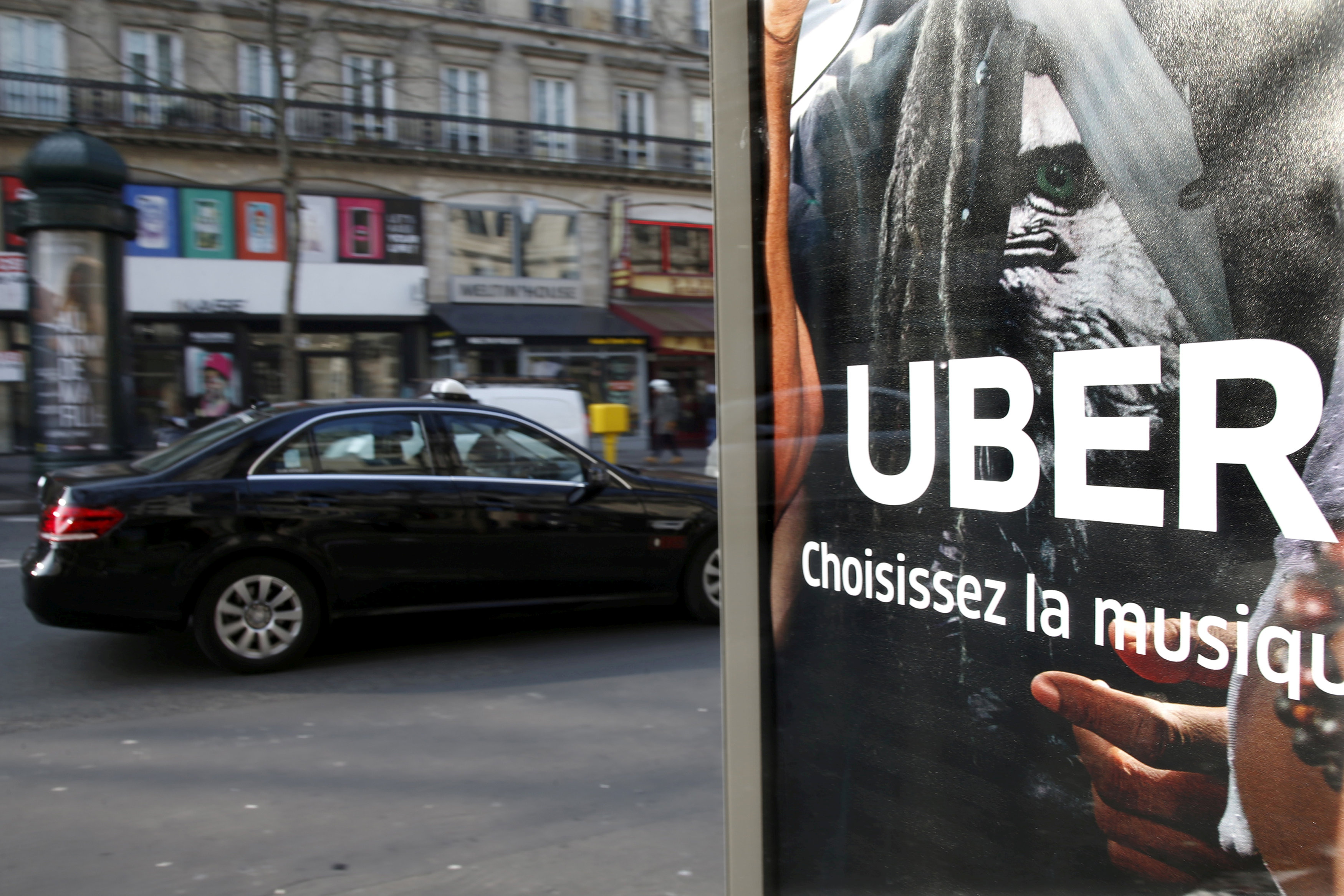 Scandal-hit Uber hits the road to reassure global regulators