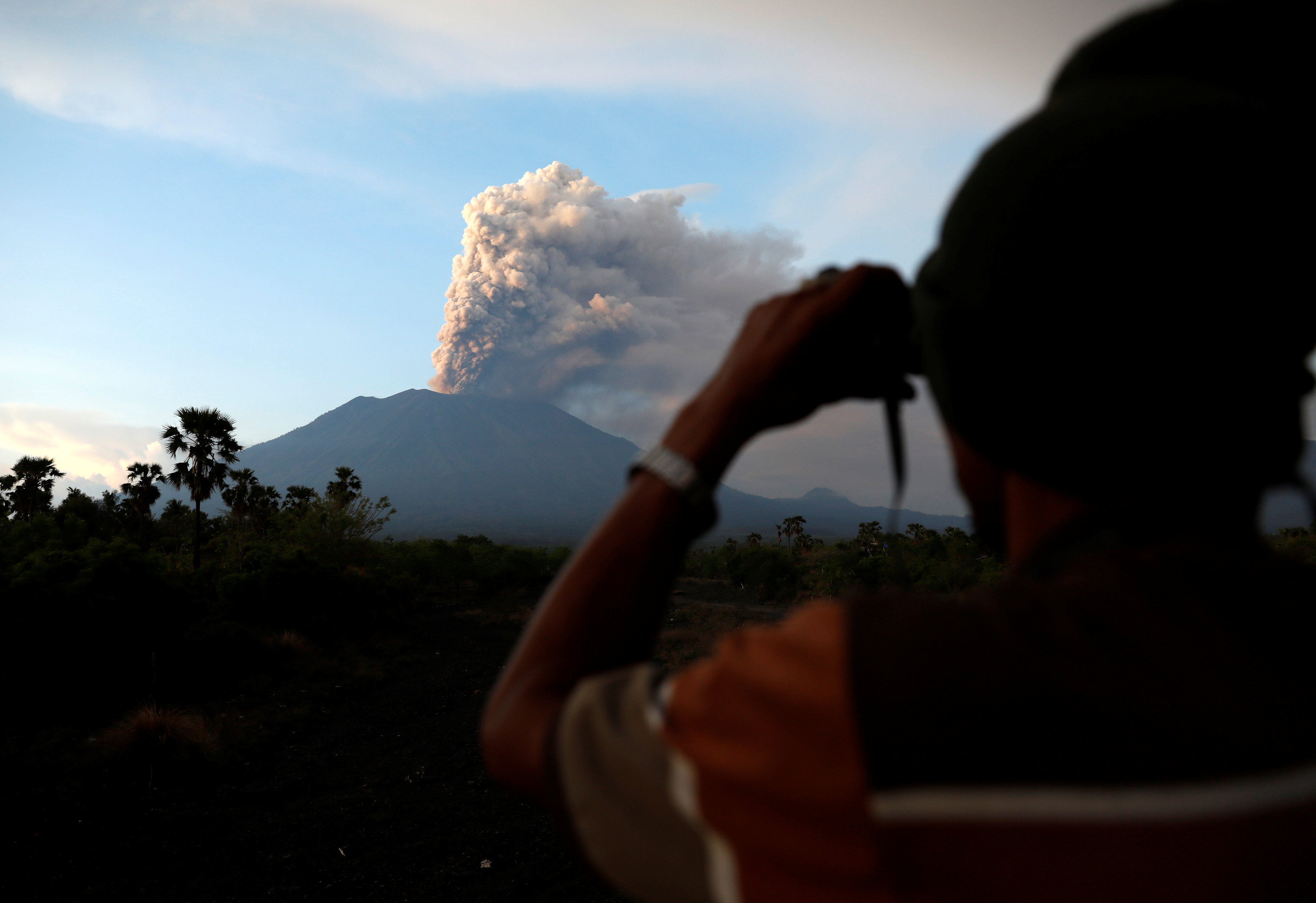 In pictures: Bali volcano threatens eruption