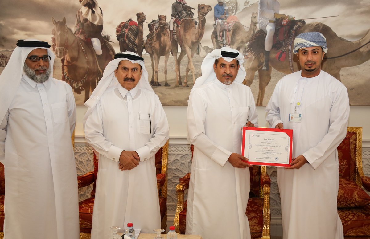 7 معلومات عن الطبيب العماني الشاب الذي كرمته قطر