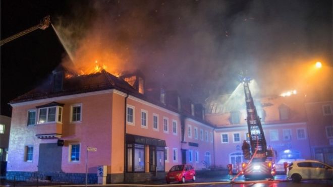 ألمانيا: إصابة 20 شخصا بحريق في مركز لإيواء اللاجئين