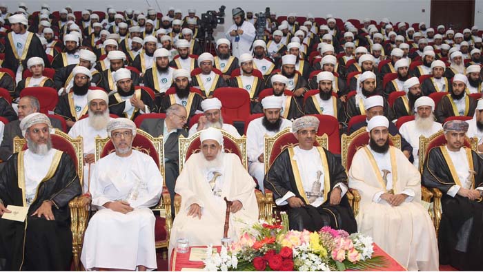 Oman's College of Sharia Sciences holds graduation ceremony