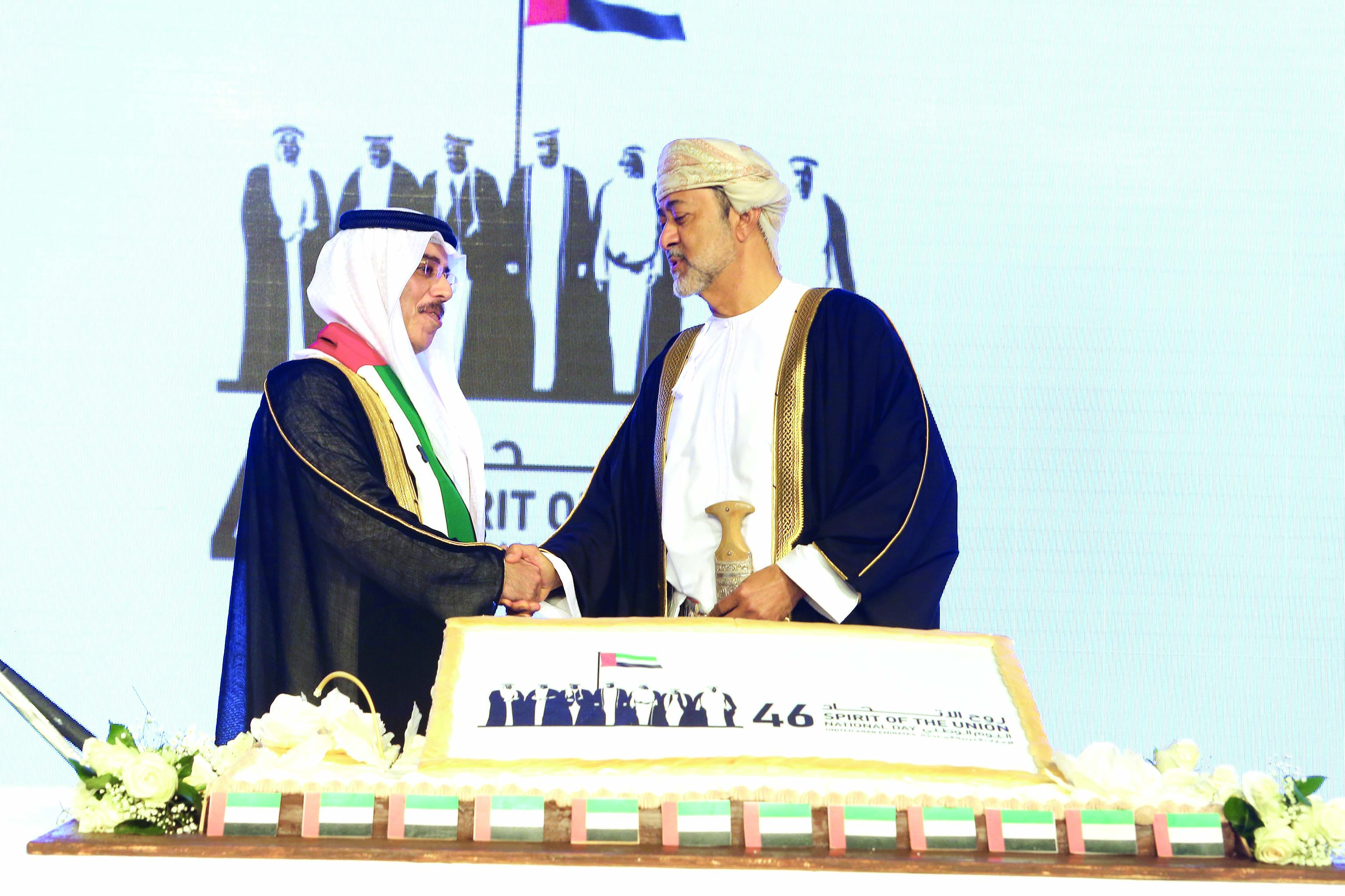بالصور سفارة الإمارات لدى السلطنة تحتفل باليوم الوطني لبلادها