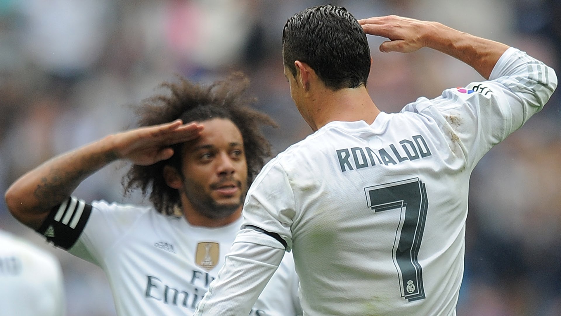 مارسيلو: لا يوجد أي لاعب يمكن مقارنته برونالدو
