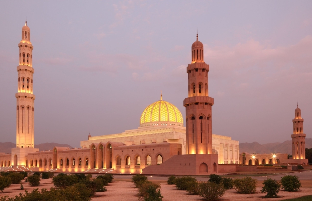 إسلام 44 شخصا من مختلف الجنسيات في السلطنة