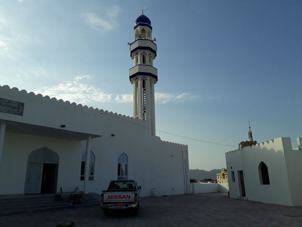 Small acts of kindness help build new Oman mosque