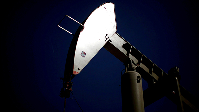 Investors pour cash into U.S. shale oil despite questions on returns