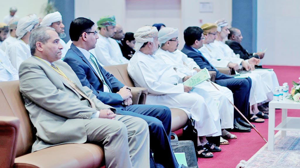 خلال رعايته مؤتمر تقنيات التعليم 

البيـمـاني: التكنولوجيا

سمة قطاعات التعليم