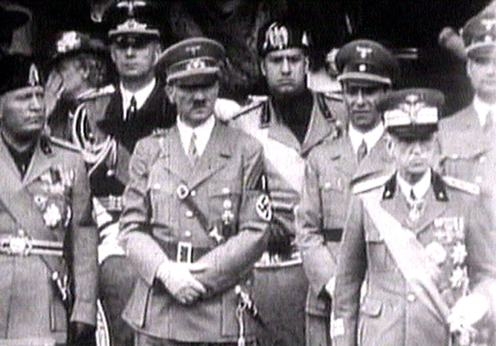 Royal row as body of king who aided Mussolini returns to Italy