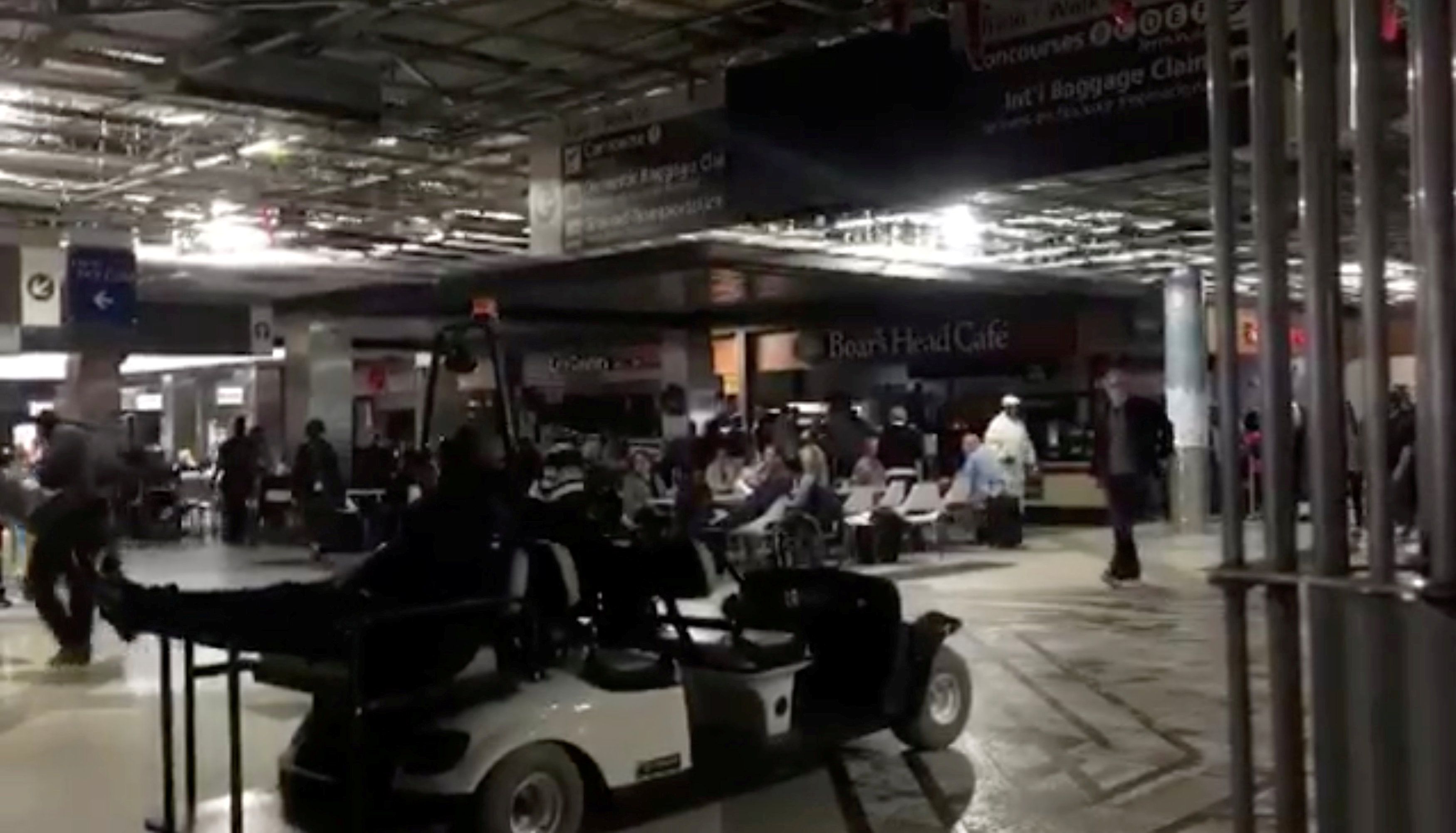 World's busiest airport Atlanta struggles after power cut