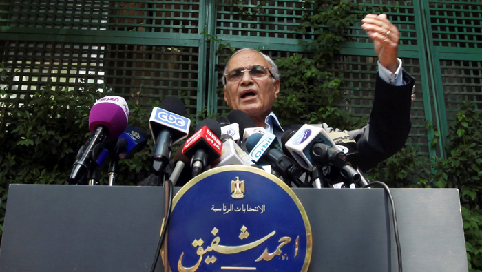 Former Egypt premier Shafik deported