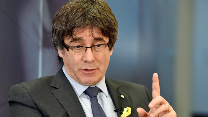 Puigdemont weighing options to return to Catalonia