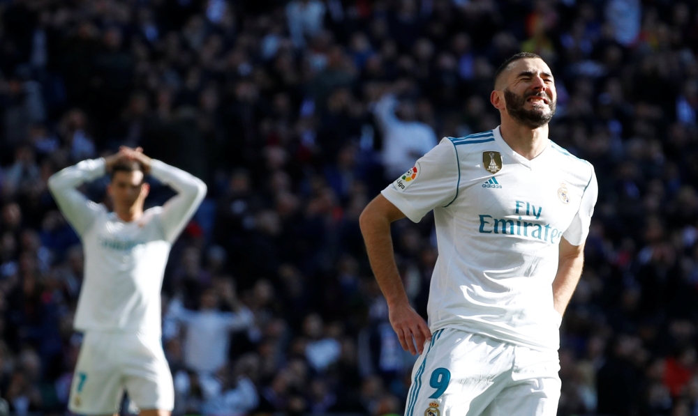 ريال مدريد يحسم موقفه من كريم بنزيما