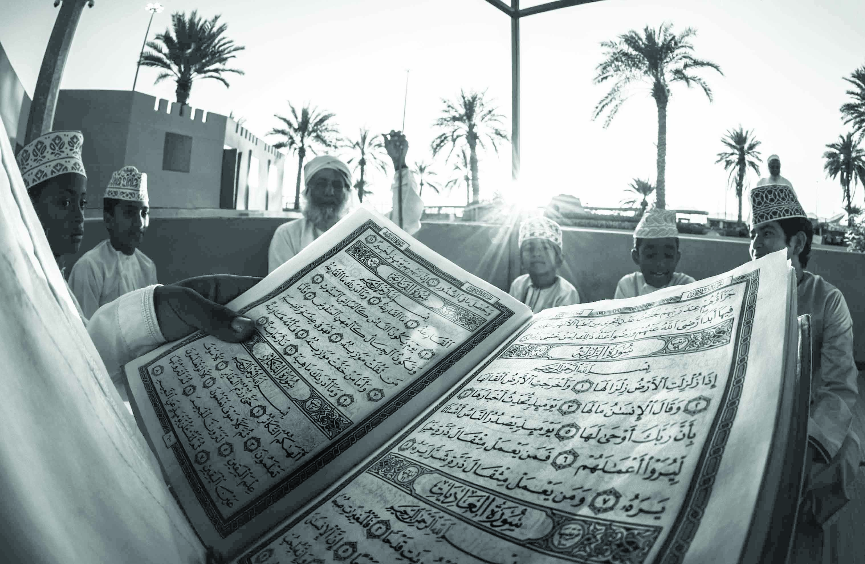 82 مصورا في «سنوي التصوير الضوئي»