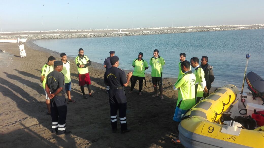 Rescue mission for Oman swimmer still on