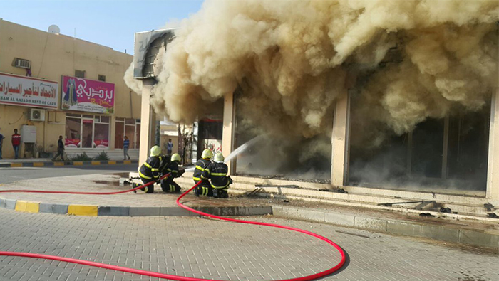 Dramatic images of shop fire released by Oman firefighters