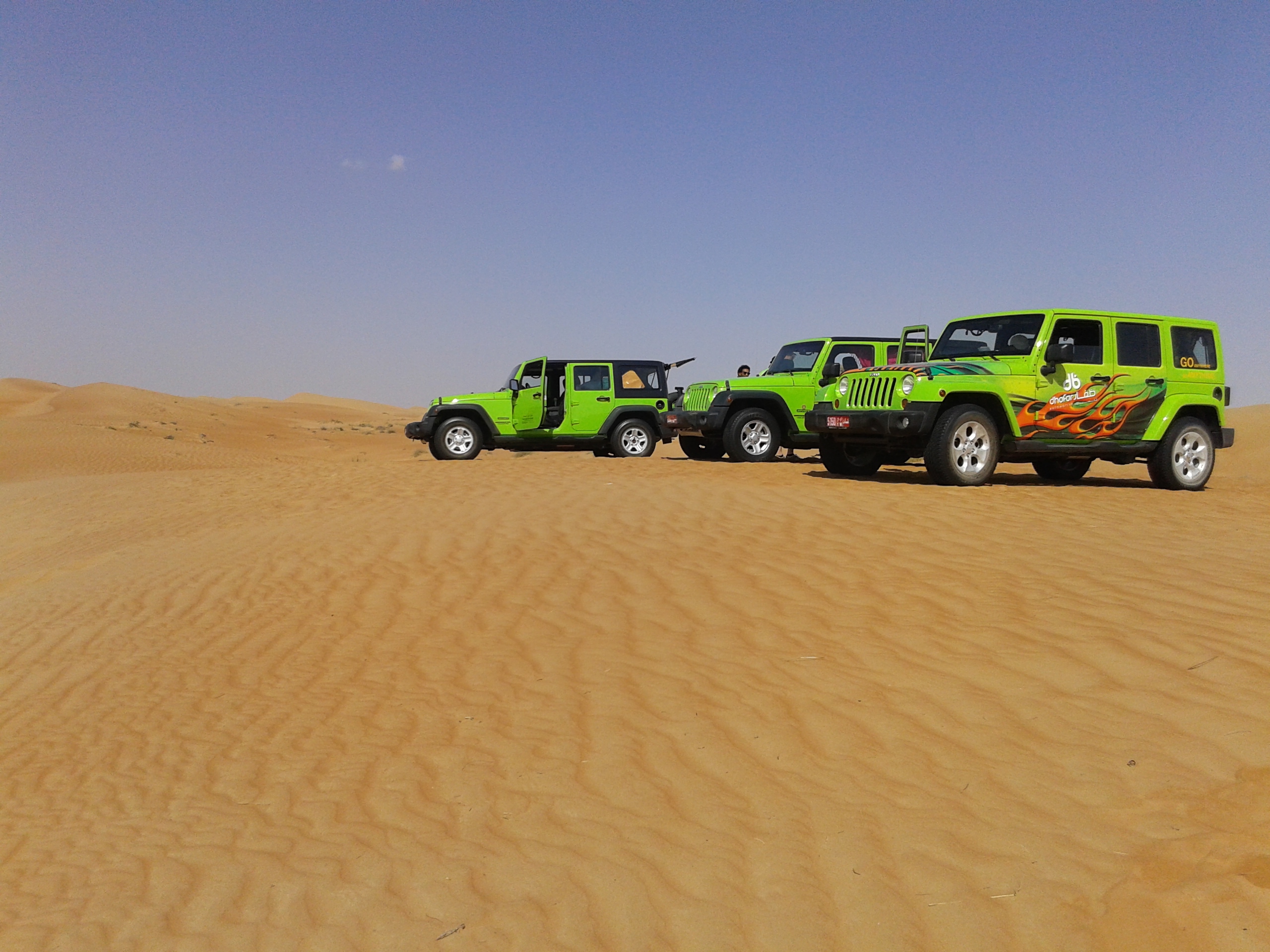 Driving on Oman's dunes