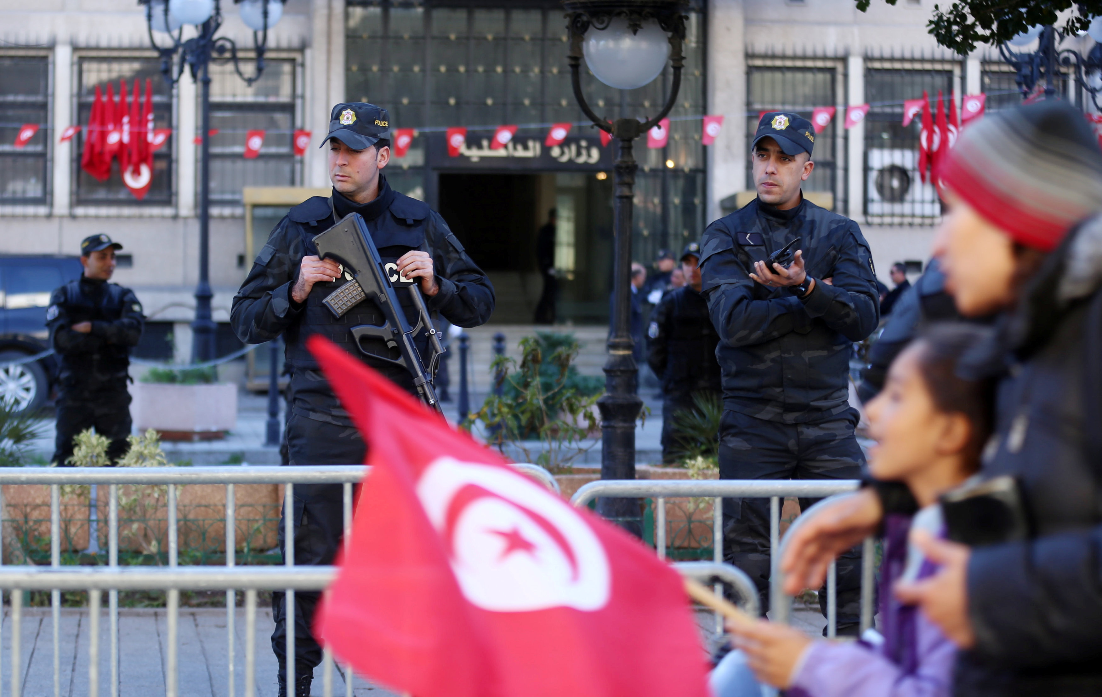 Tunisia arrests 41 more after fresh anti-austerity protests