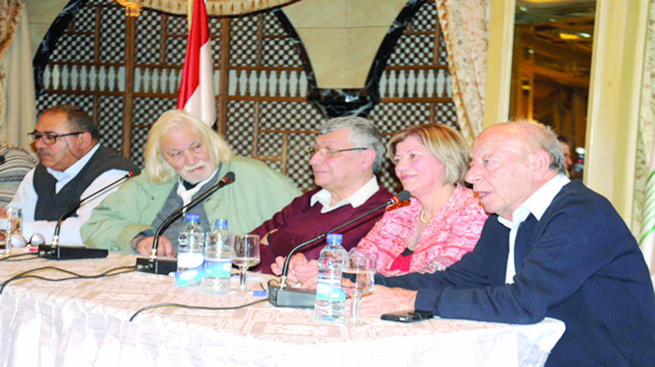«العُمانية للكتّاب والأدباء» تشارك

في اجتماع «اتحاد العرب» بدمشق