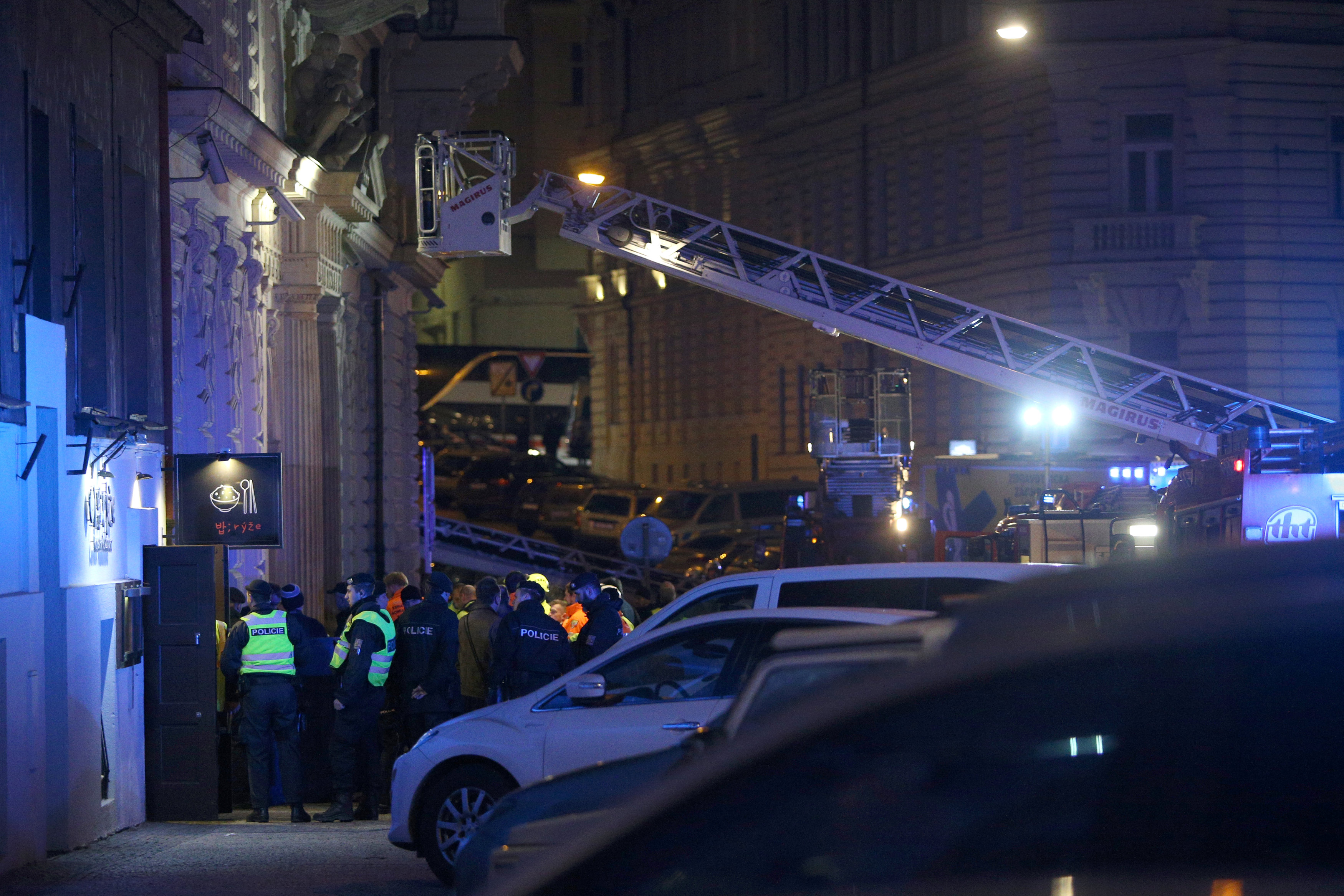 Fourth person dies after Prague hotel fire