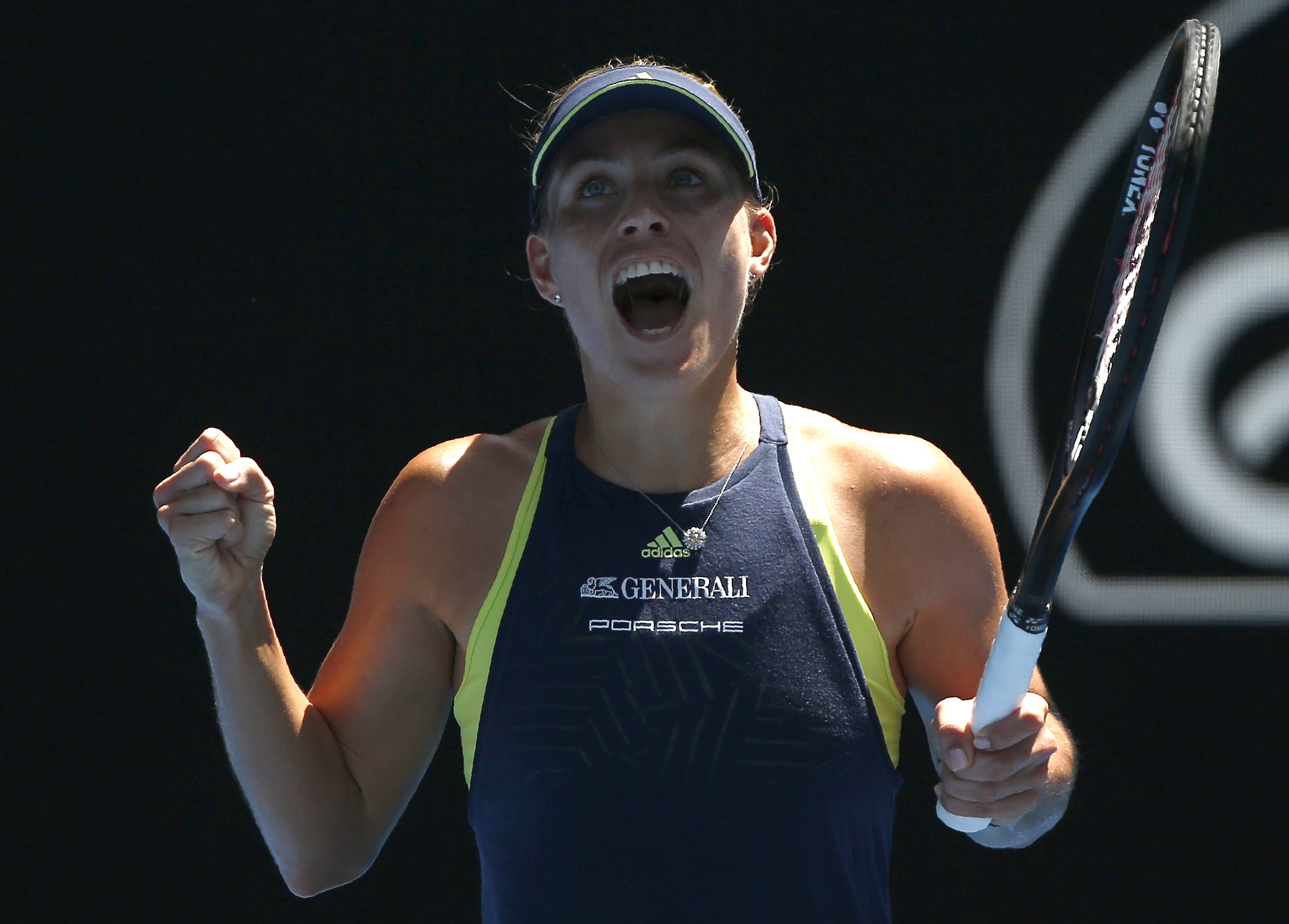 Tennis: Kerber back in quarterfinals club after tough year