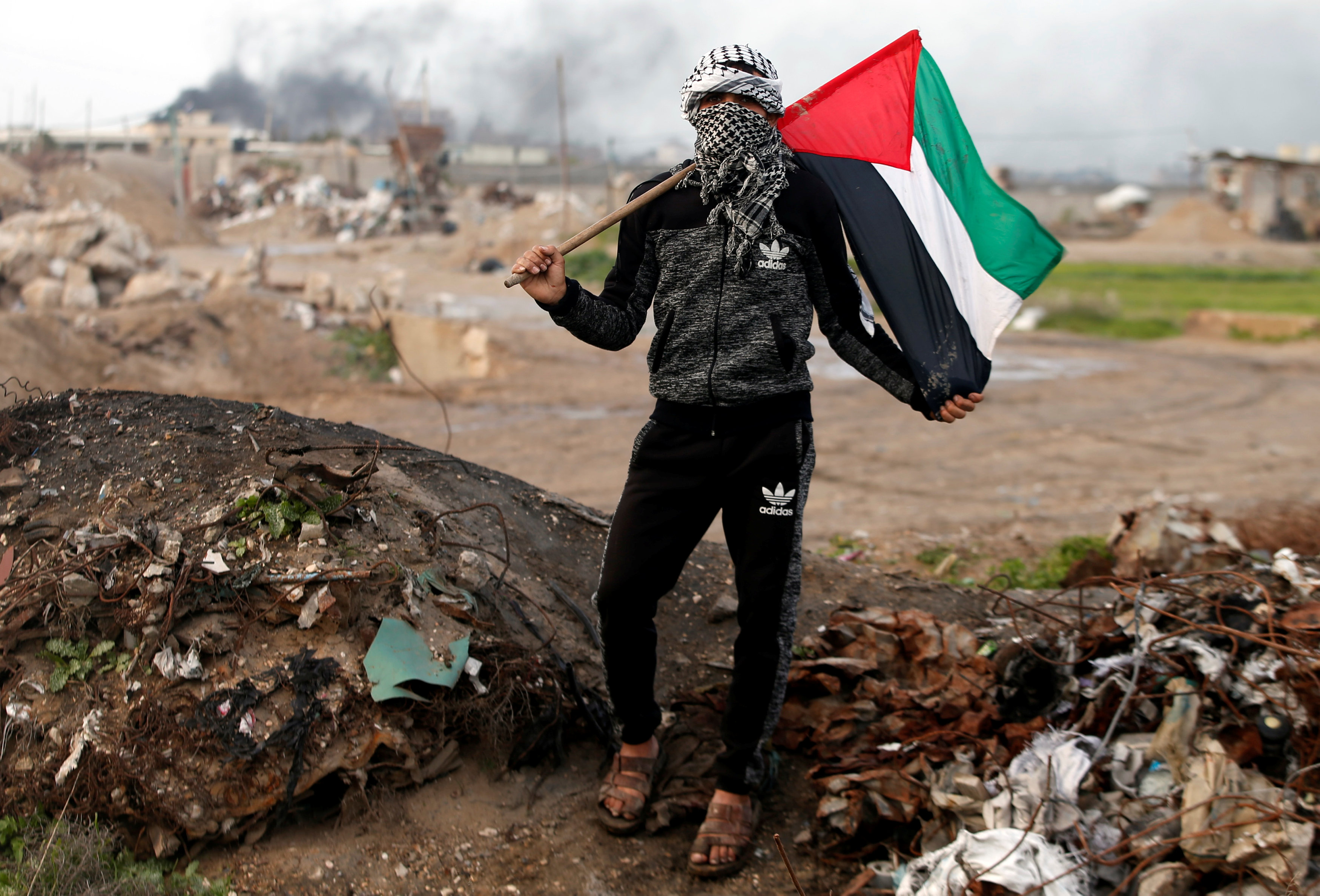 Alienation drives young Palestinians beyond politics
