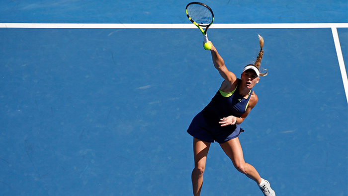 Tennis:Wozniacki survives scare to reach maiden Melbourne final