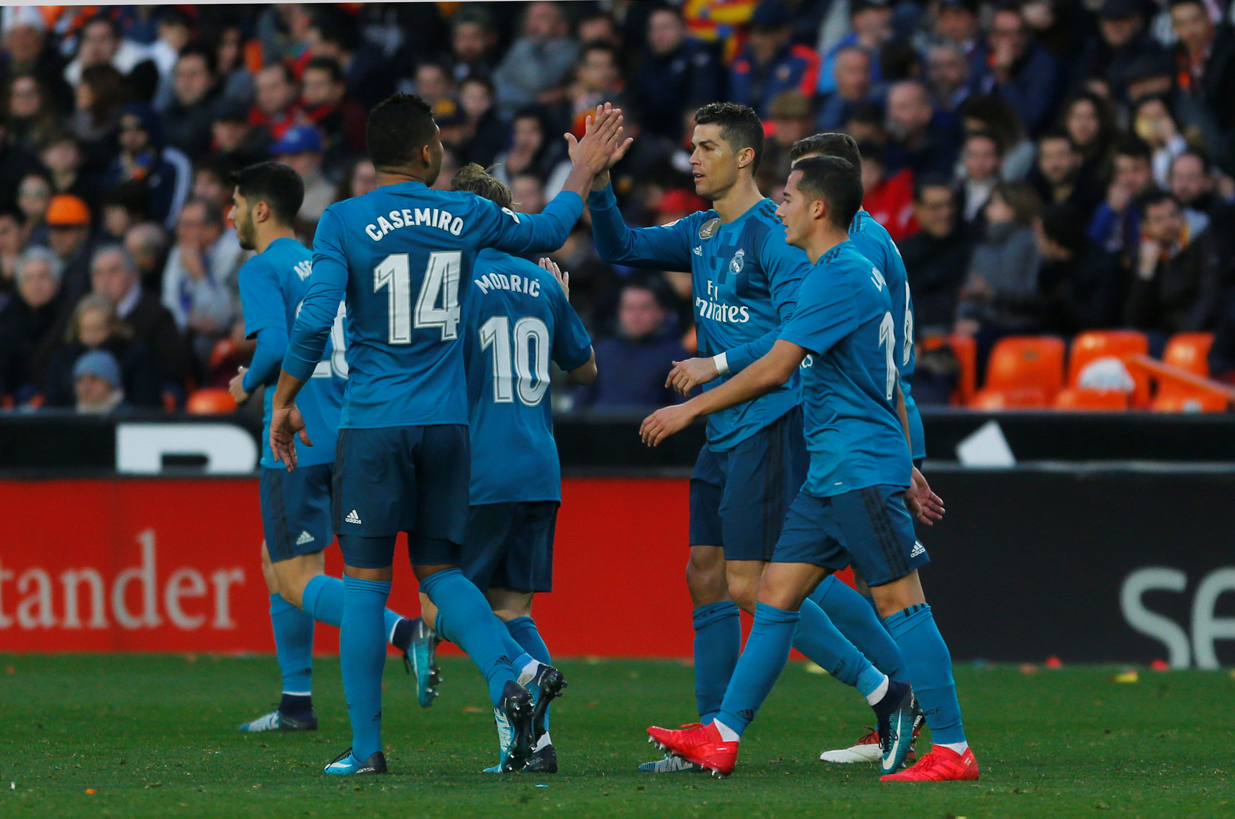 Football: Real Madrid roar back with big win at Valencia