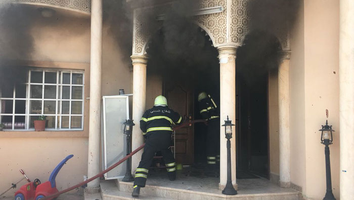 House goes up in flames in Oman