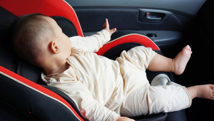 Car seats for kids to become law in Oman