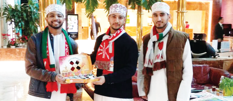 قصة 3 عمانيين فرقتهم الحياة وجمعهم المنتخب الوطني